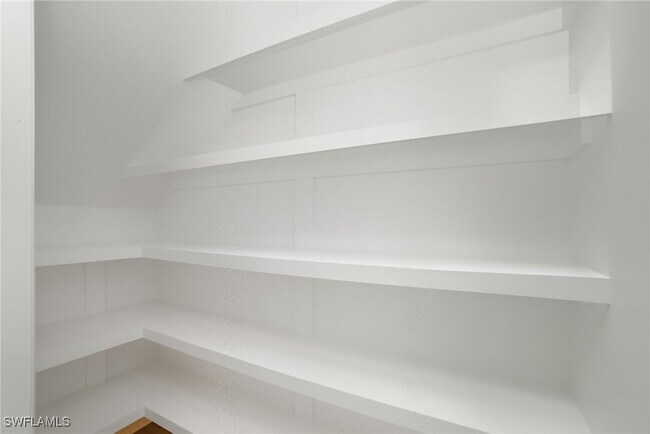 Building Photo - 3009 Palmetto Oak Dr