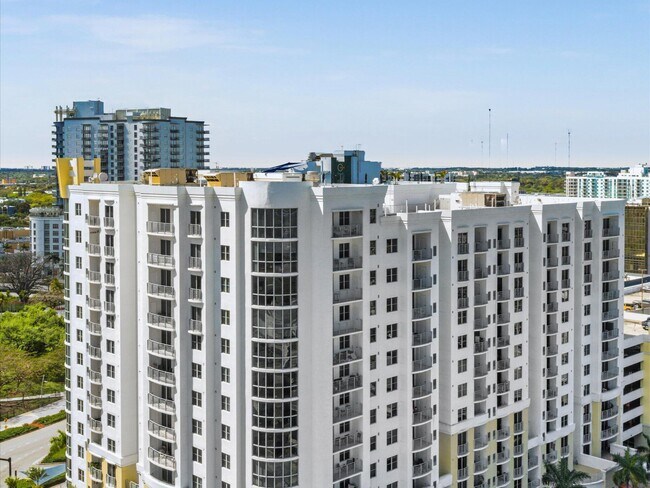 Building Photo - 1830 Radius Dr