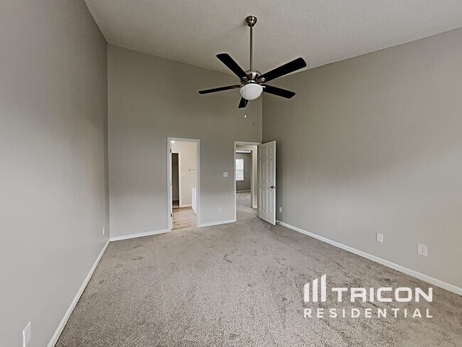 Building Photo - 3908 Chatterleigh Dr