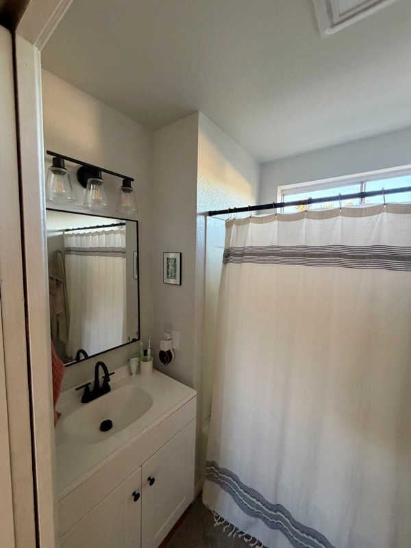 Building Photo - 310 W Simpson St