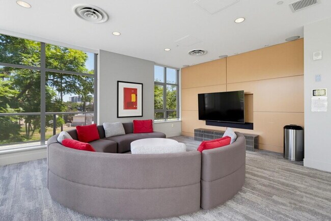 Building Photo - Skyline Views & Sophisticated Corner Living at Aria in Cortez Hill