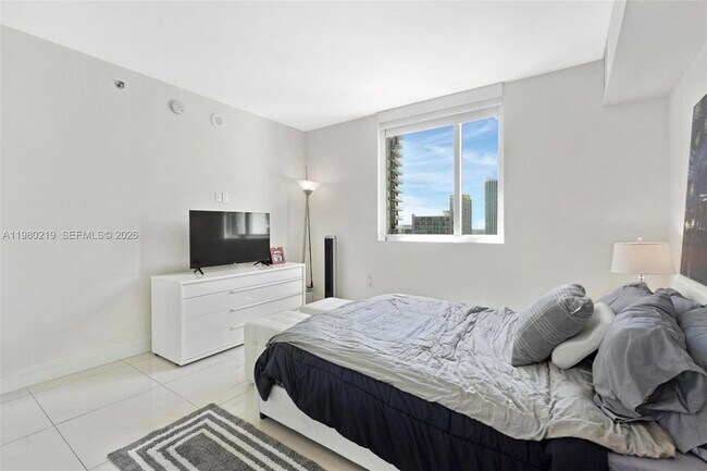 Building Photo - 55 SE 6th St