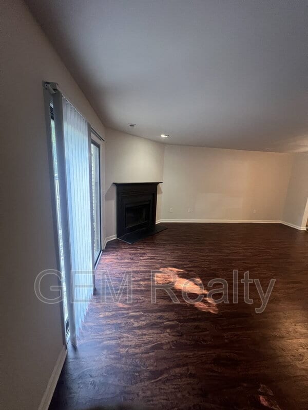 Building Photo - 10717 Greta Lynn Ct