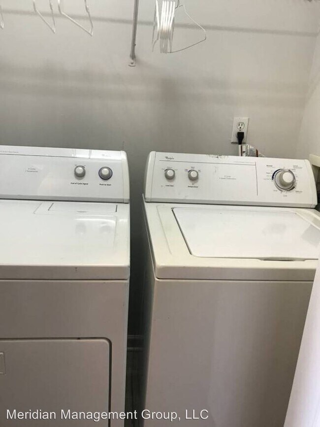 Building Photo - 2 br, 1.5 bath House - 101 Lilli Lane