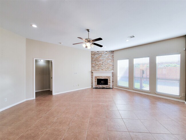 Building Photo - 9514 Garnet Falls Ln