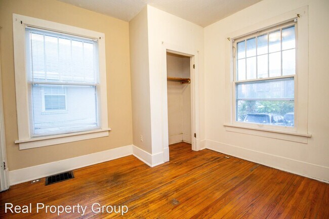 Building Photo - 4 br, 2 bath House - 1111 Hamilton Way