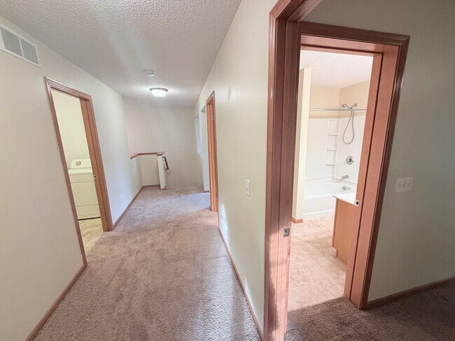 Building Photo - Spacious Bailey’s Arbor Townhome! 2BR + Bonus Living Room & Resort-Style Amenities!!