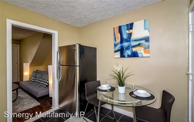 Building Photo - 3815 Martin Luther King Jr Dr SW