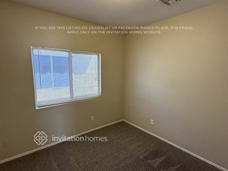 Building Photo - 1750 W Union Hills Dr