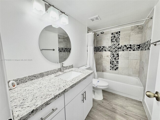 Building Photo - 677 SW 111th Ave