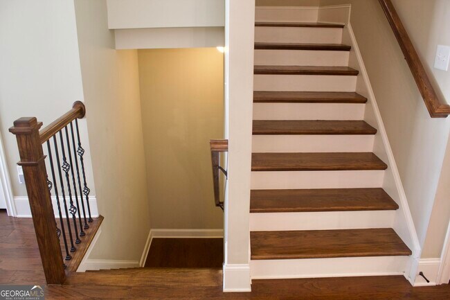 Building Photo - 2559 Willow Fld Xing