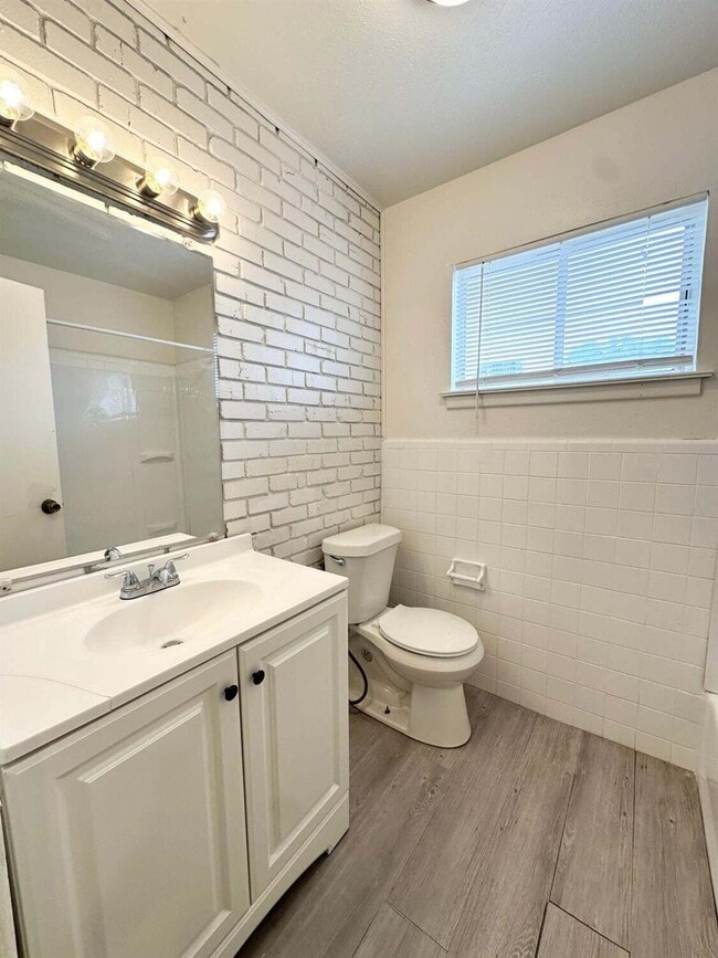 Building Photo - 1303 65th St