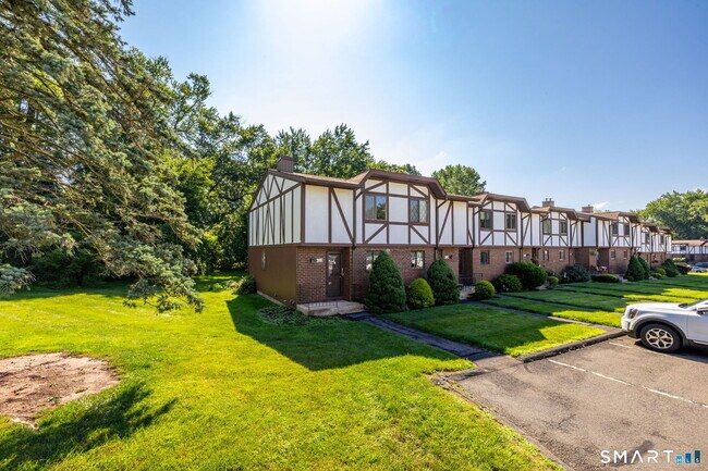 Building Photo - 101 Cedar Hollow Dr