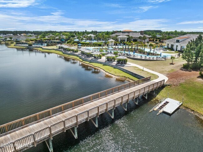 Building Photo - Beautiful 4 bedroom 3 bath home in Compass Pointe