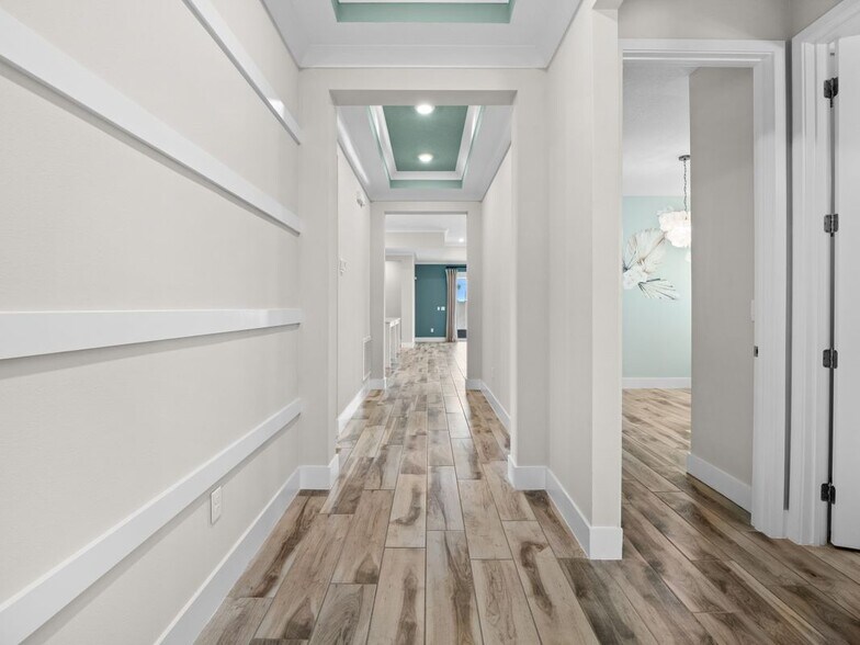 Building Photo - 27 Gulfstream Way