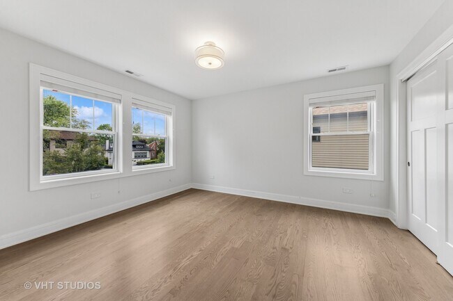 Building Photo - 297 Highland Ave