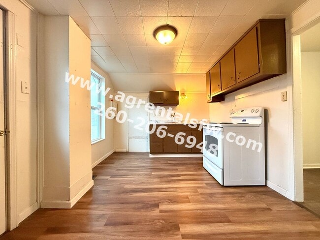 Building Photo - 2639 Indiana Ave