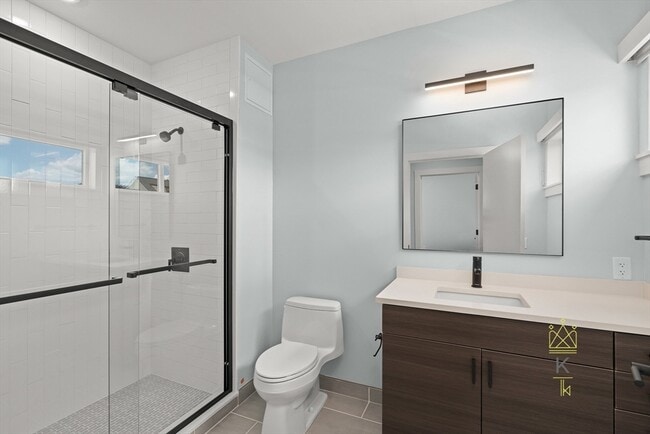 Building Photo - 54 Auburn St