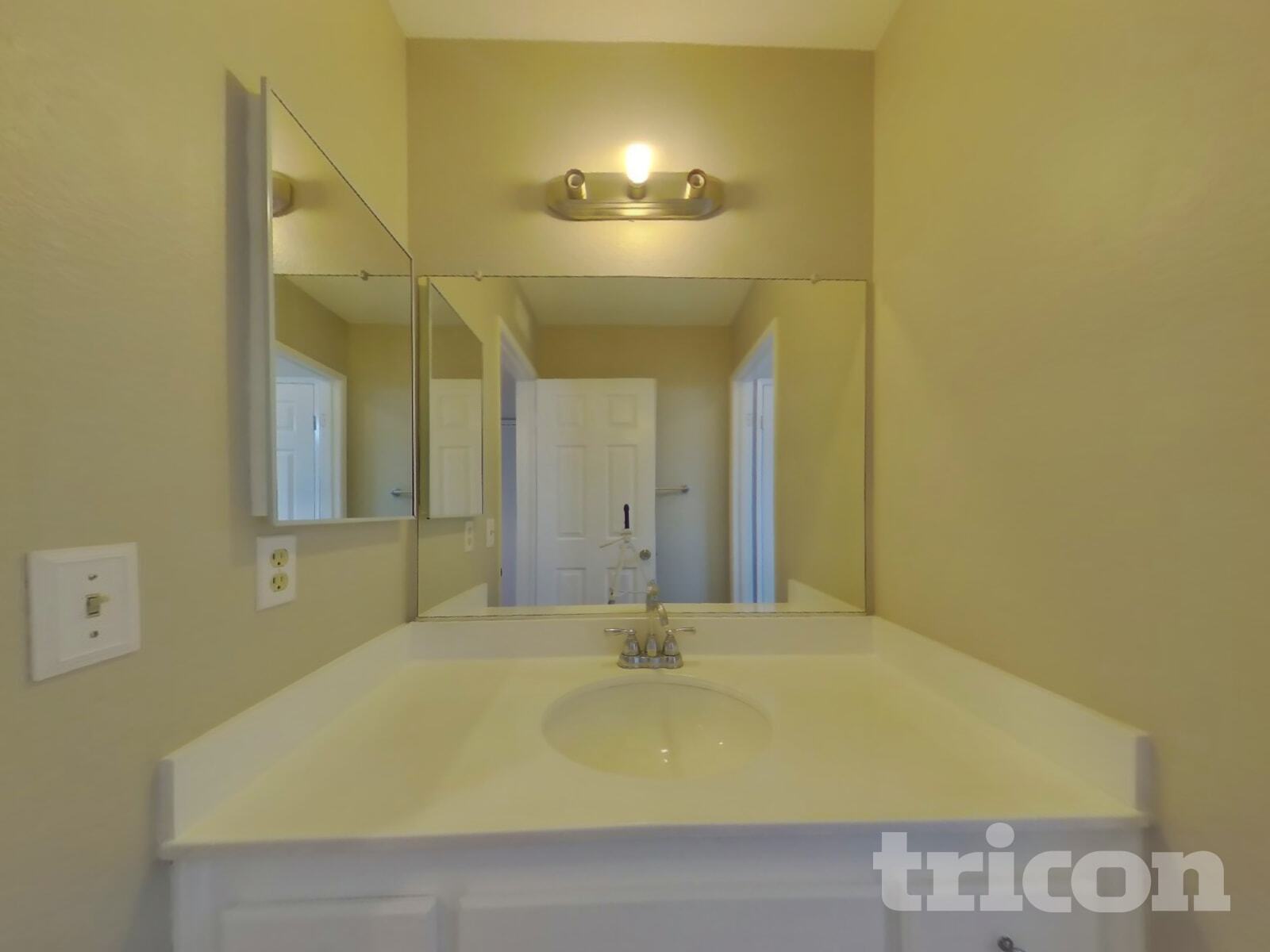 Building Photo - 3401 Spruce St