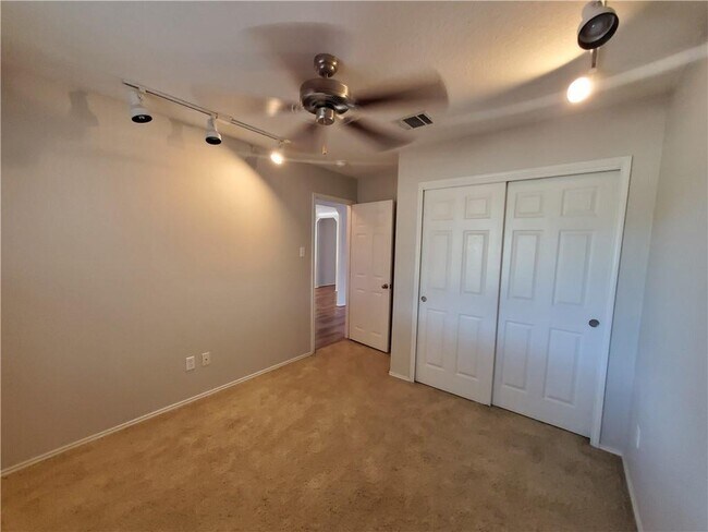 Building Photo - 11208 Ashbrook Dr