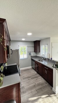 Building Photo - 26211 La Real