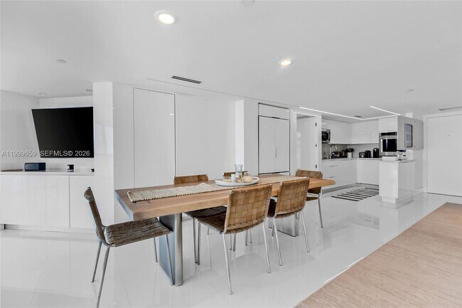 Building Photo - 6301 Collins Ave