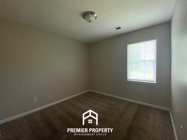 Building Photo - Spacious 3BR/2.5BA Raleigh Home | 1,528 Sq Ft, Fireplace, Garage & Fenced Yard