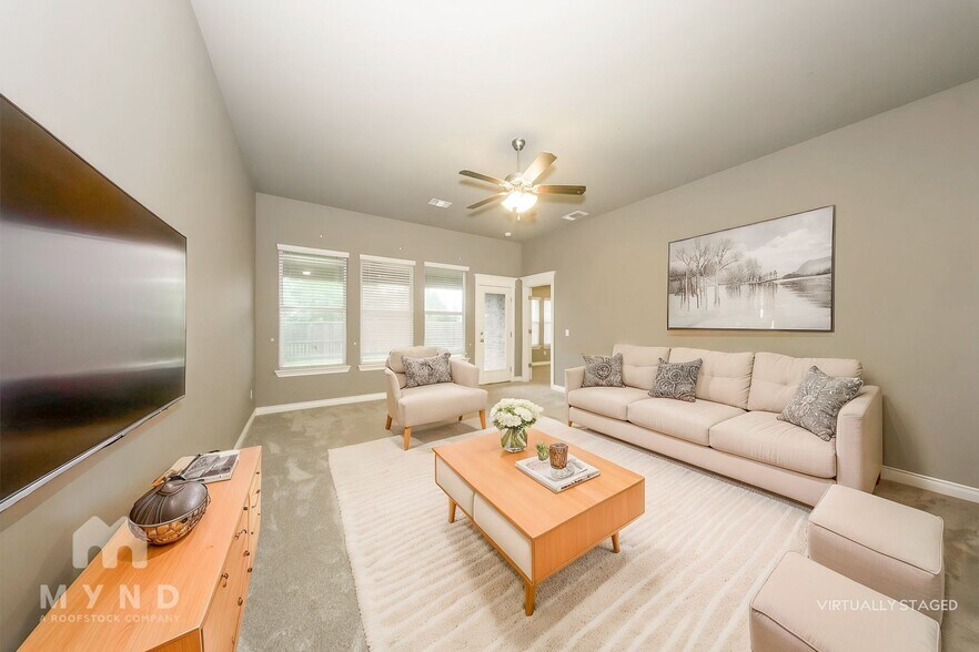 Building Photo - 1019 Merlin Dr