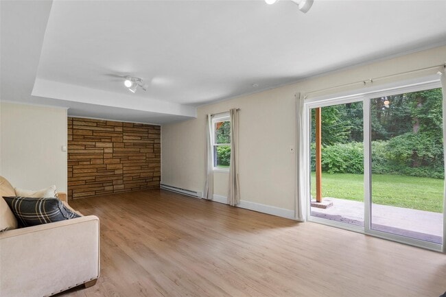 Building Photo - 50 Puritan Dr
