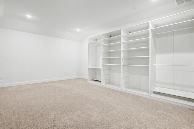 Building Photo - 104 Rocky River Rd