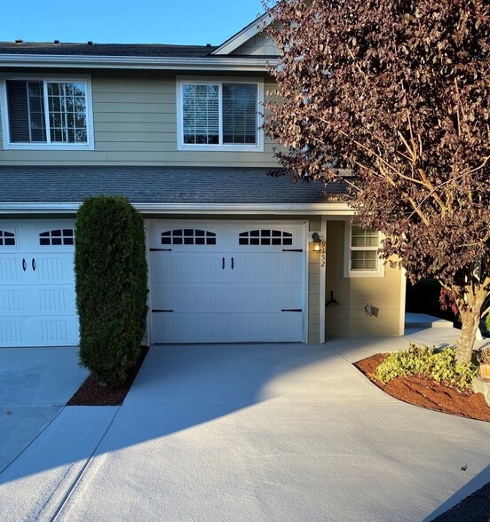 Building Photo - 9152 184th Avenue East