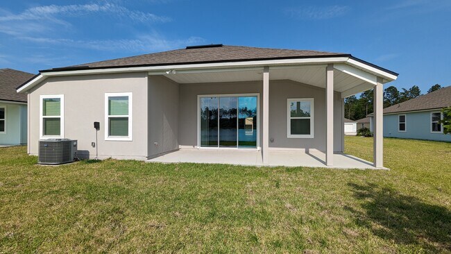 Building Photo - 249 Zancara St