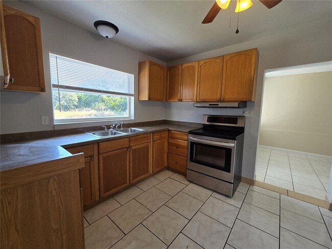 Building Photo - 21 Mountain Dr