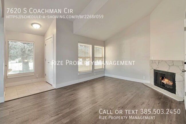 Building Photo - 7620 Coachman Cir