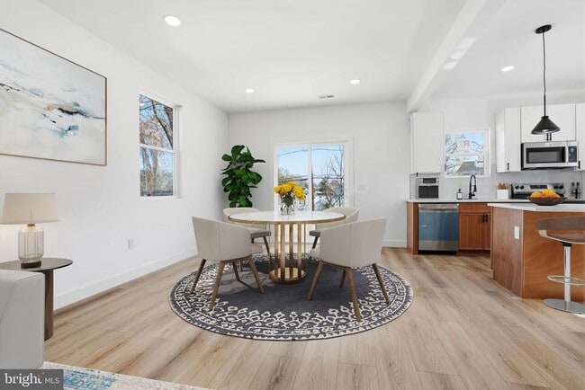 Building Photo - 101 Idlewild Rd