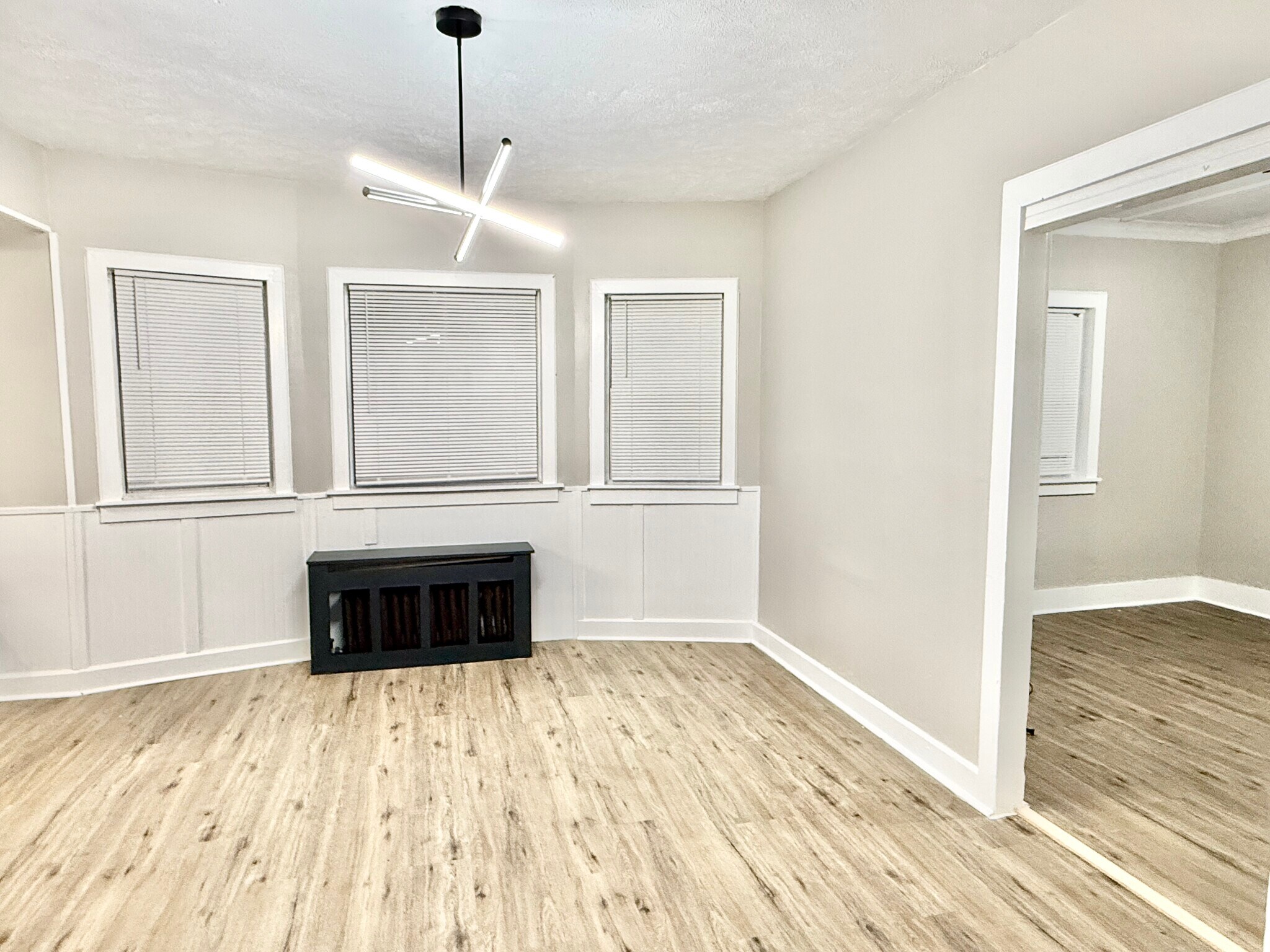 Building Photo - 2007 S 8th St