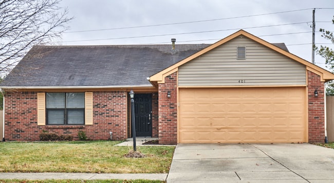 Primary Photo - Beautiful Three Bedroom Single Family Home...