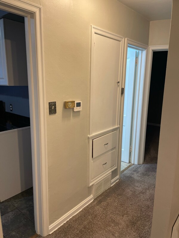 Building Photo - 1665 Tonawanda Ave