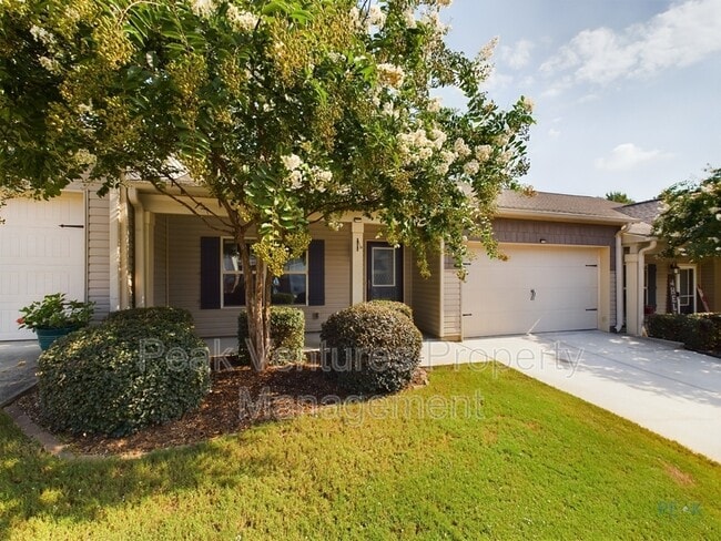 Building Photo - 11 Endeavor Cir