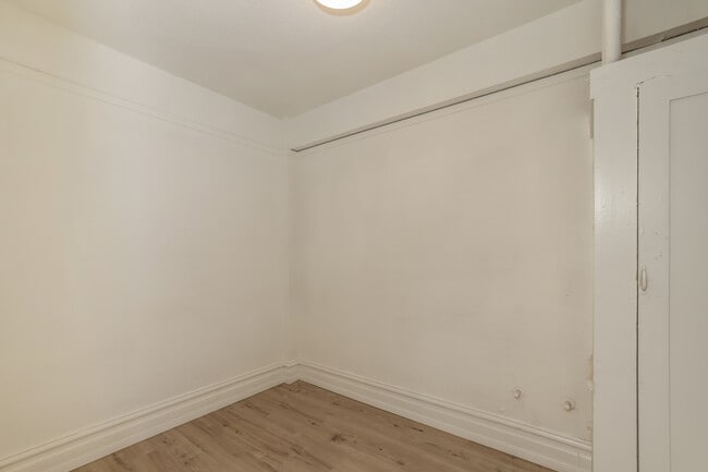 Building Photo - 1026 Bush St