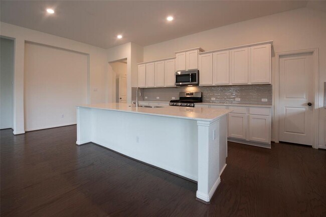 Building Photo - 308 Prato Pl
