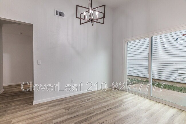 Building Photo - 8039 Big Bend