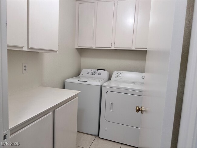 Building Photo - 9640 Swan Bay Dr