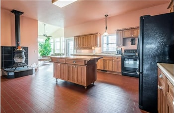 Building Photo - 35955 Bower Rd