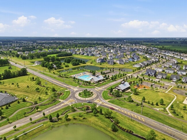 Building Photo - 637 Bald Eagle Dr