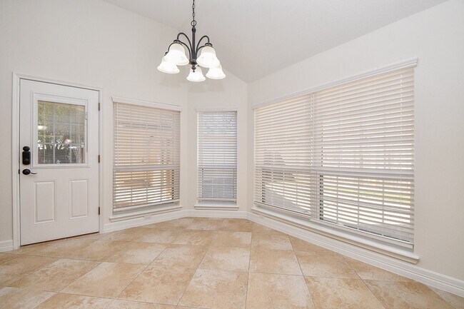 Building Photo - 2142 Morning Park Dr