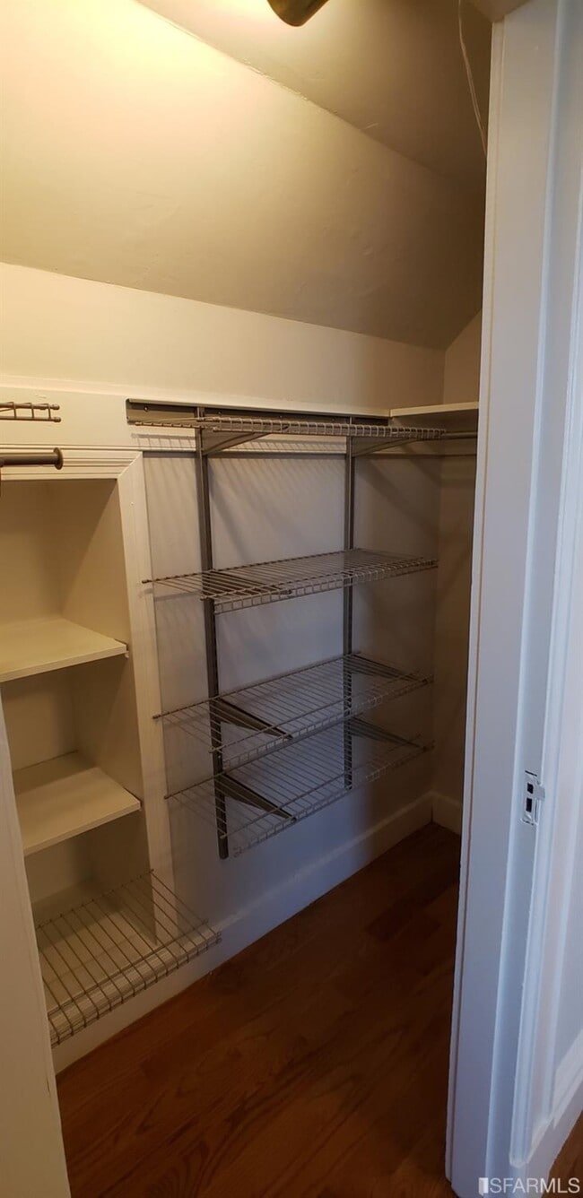 Building Photo - 1267 9th Ave