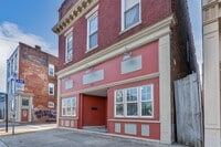 Building Photo - 1601 W Cary St