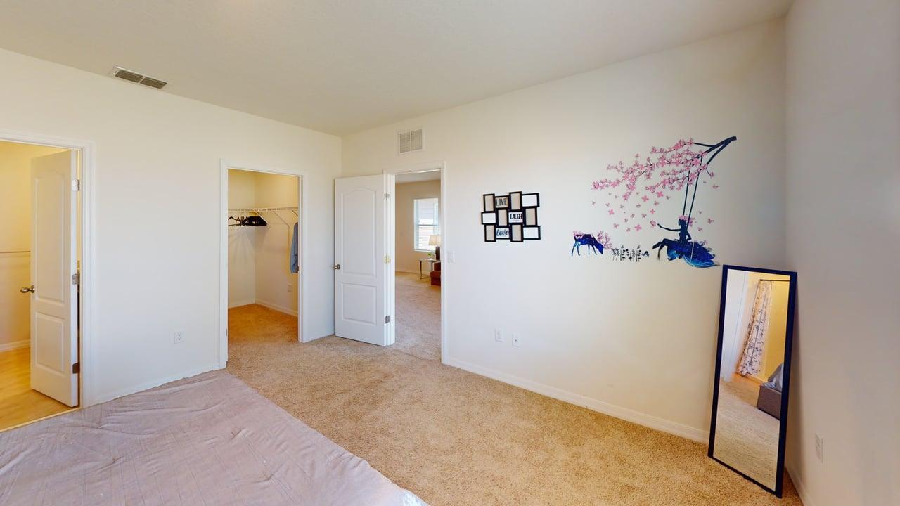 Building Photo - 156 Eagleview Loop