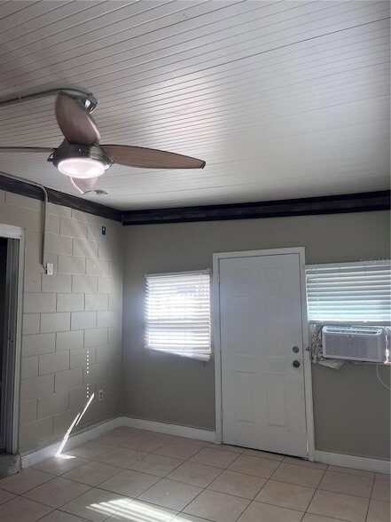 Building Photo - 1824 N Hiawassee Rd